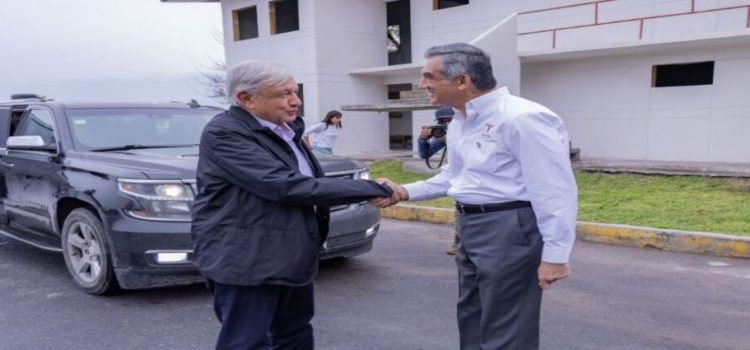 AMLO supervisa modernización de aduana