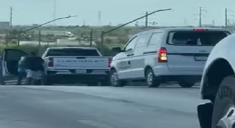 En plena luz del día, robo de camioneta en Reynosa-Río Bravo