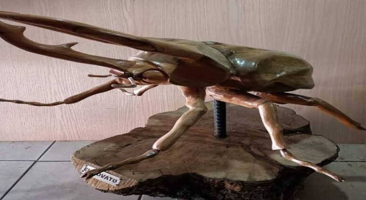 Escultor potosino Jesús Efrén Barbosa Rosas, “El Novato”
