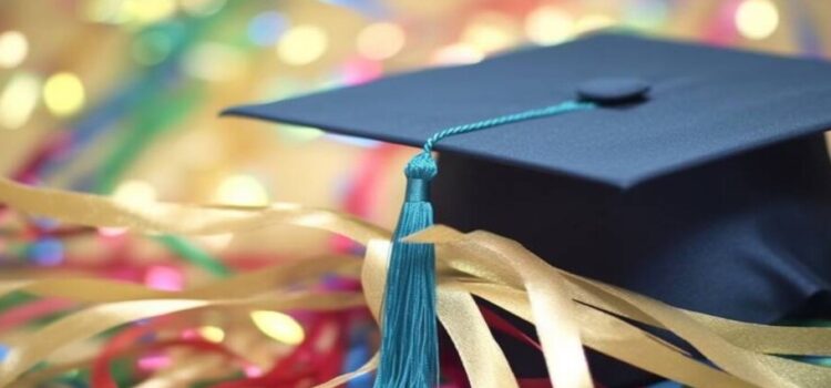 Se cambiarán los horarios de las graduaciones