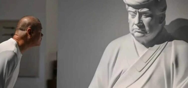 Las estatuas del Trump Buda, la nueva sensación en China