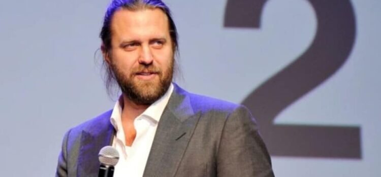 Director de Hollywood arrestado por estafa a Netflix por 11 millones de dólares