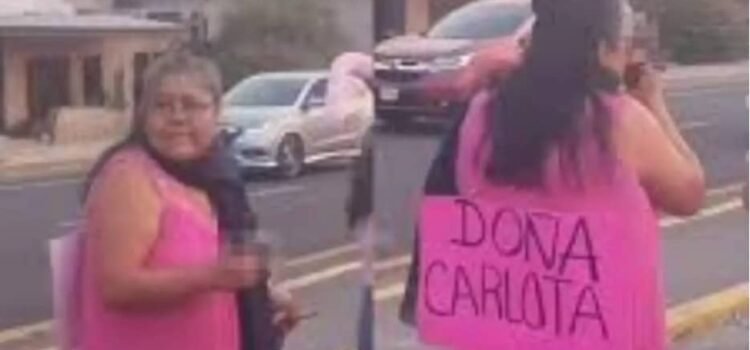 Genera polémica disfraz de “Doña Carlota” en carnaval de Tlaxcala