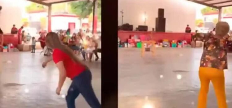 Mamás demostraron su puntería en concurso de “lanzamiento de chancla”