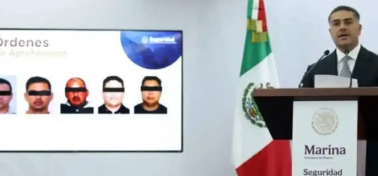 Caen funcionarios y mandos navales por huachicoleo