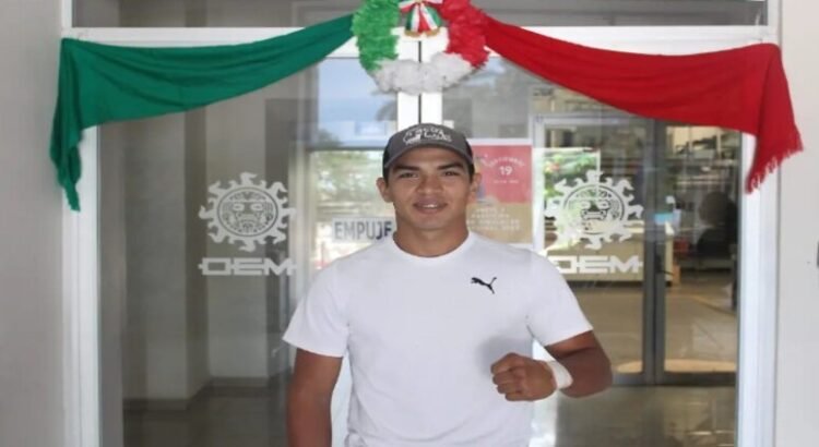El boxeador tampiqueño, Carlos “Iron Man” Guerrero, va contra Alberto Mora