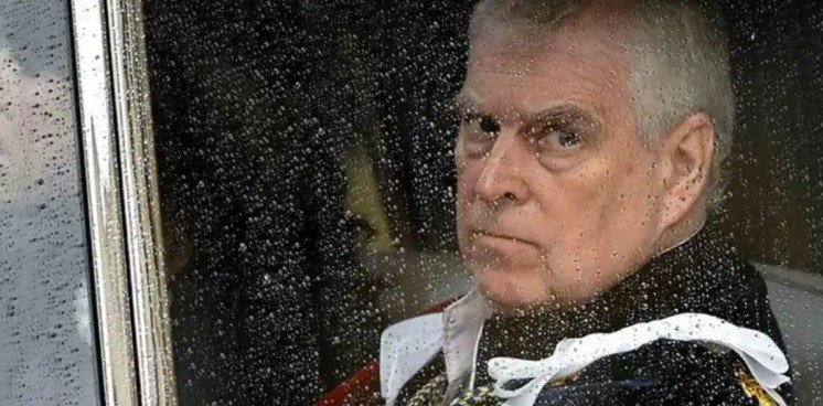 De príncipe a plebeyo